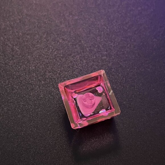 Pink Translucent Watermelon keycap for OEM Keyboard with cross axis - Picture 3 of 3